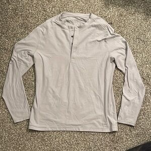 Lululemon Athletica Gray Long Sleeve Tee Casual Essential
